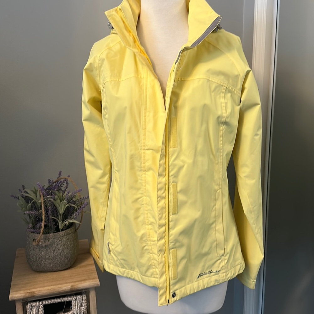 Eddie Bauer Women’s Rain Jacket Sz Small
